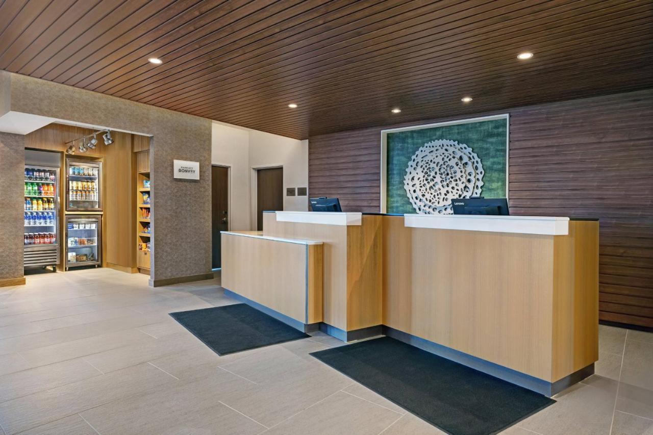 Fairfield By Marriott Inn & Suites Denver Airport At Gateway Park Exterior photo